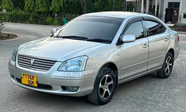 Toyota Premio 2004 Silver