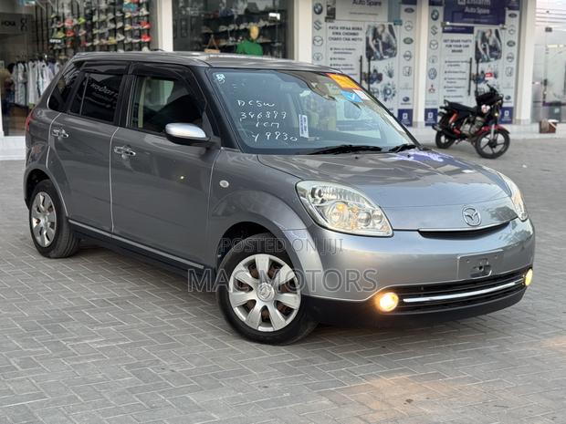 Mazda Verisa 2010 Gray