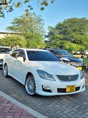 Toyota Crown 2009 Pearl for sale