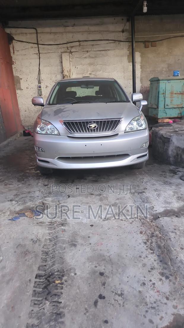 Toyota Harrier 2.4 4WD 2011 White