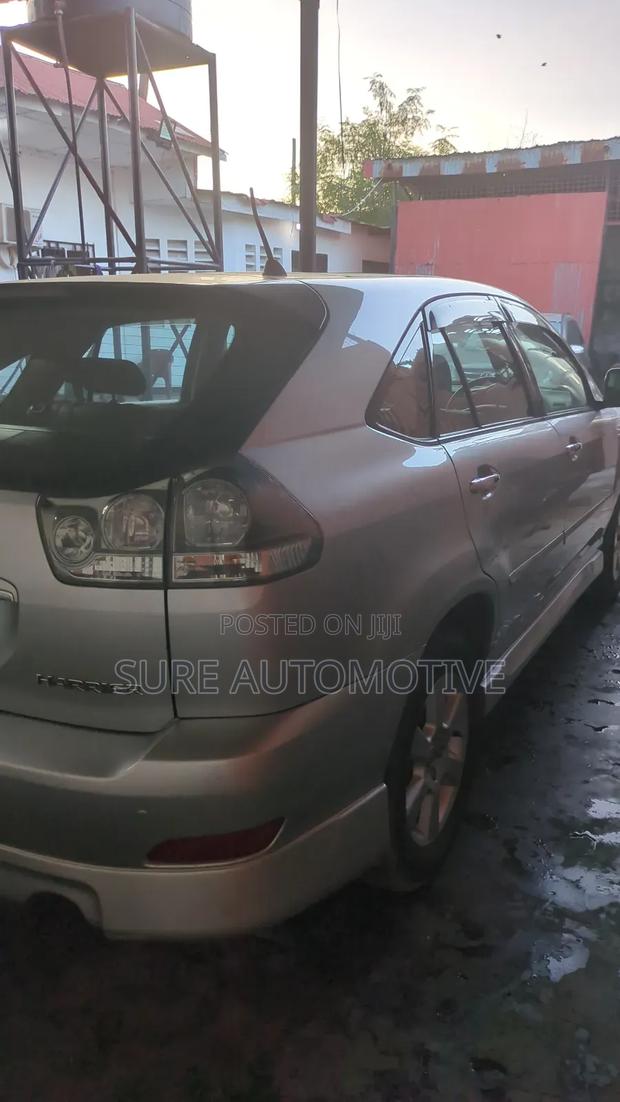 Toyota Harrier 2.4 4WD 2011 White