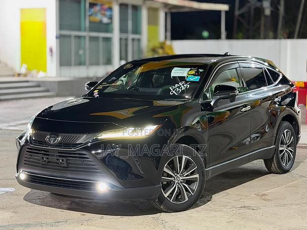 Toyota Harrier 2021 Black