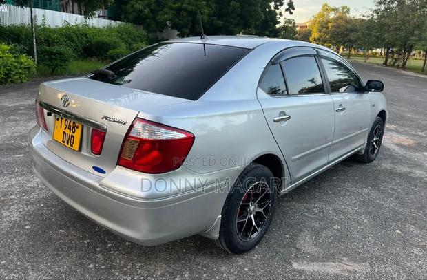 Toyota Premio 2004 Silver
