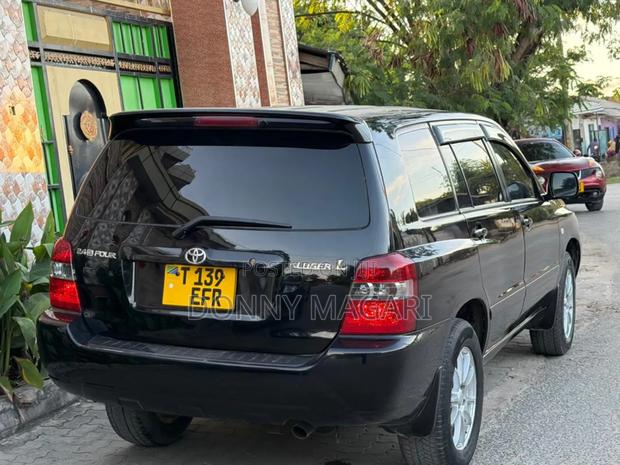 Toyota Kluger 2006 Black
