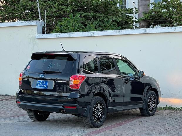 Subaru Forester 2013 Black