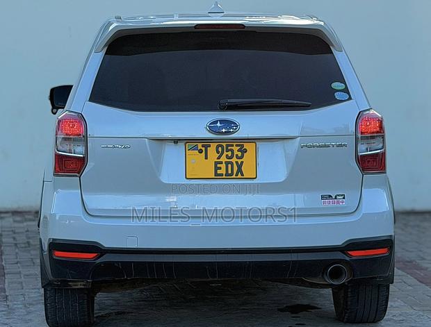 Subaru Forester 2014 White