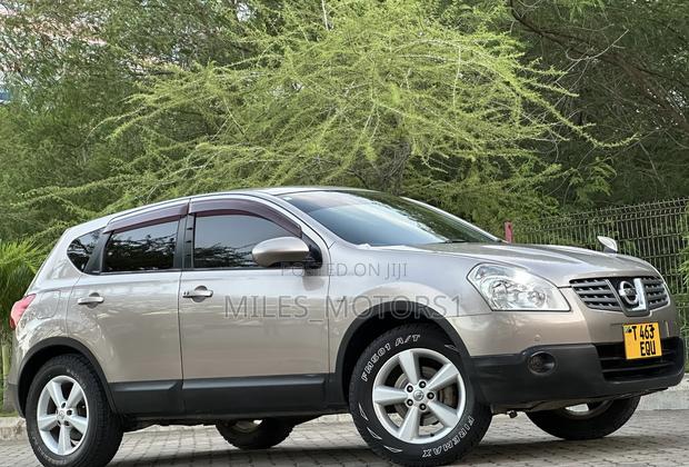 Nissan Dualis 2009 Beige