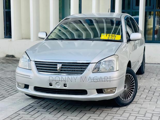 Toyota Premio 2004 Silver