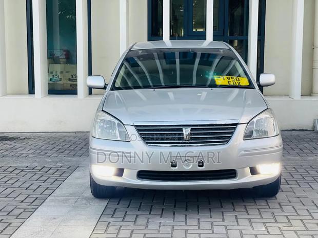 Toyota Premio 2004 Silver