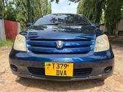 Toyota IST 2004 Blue for sale