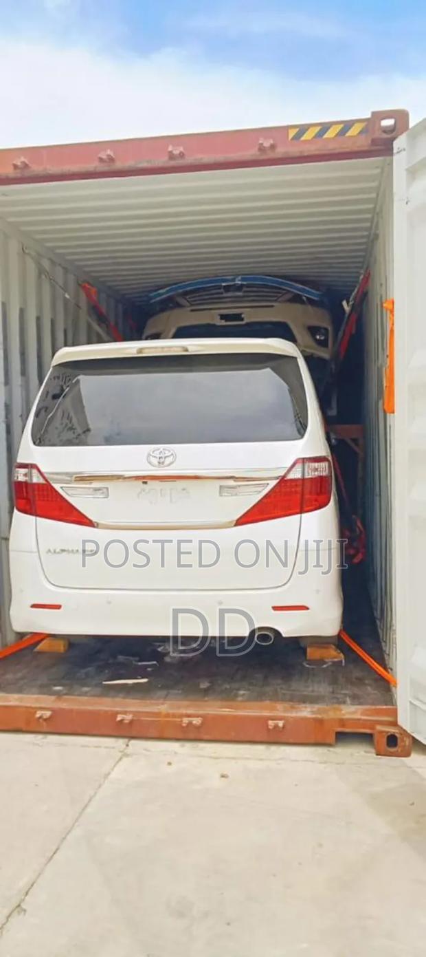 Toyota Alphard 2.4 Hybrid AWD 2010 White