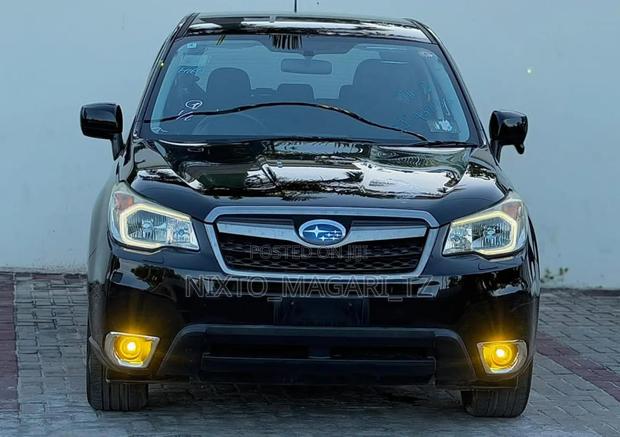 Subaru Forester 2014 Black