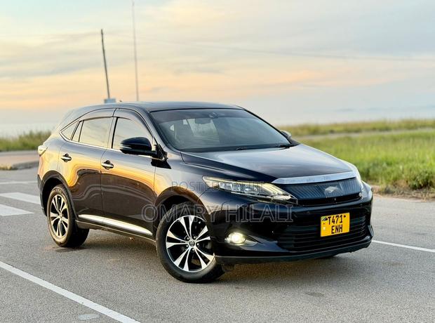 Toyota Harrier 2016 Black