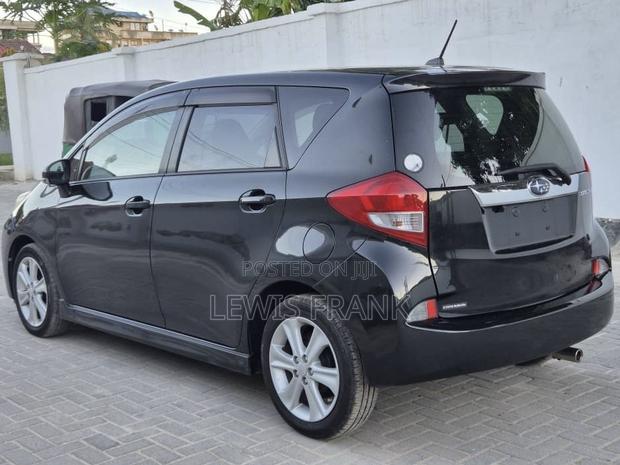 Subaru Trezia 2013 Black