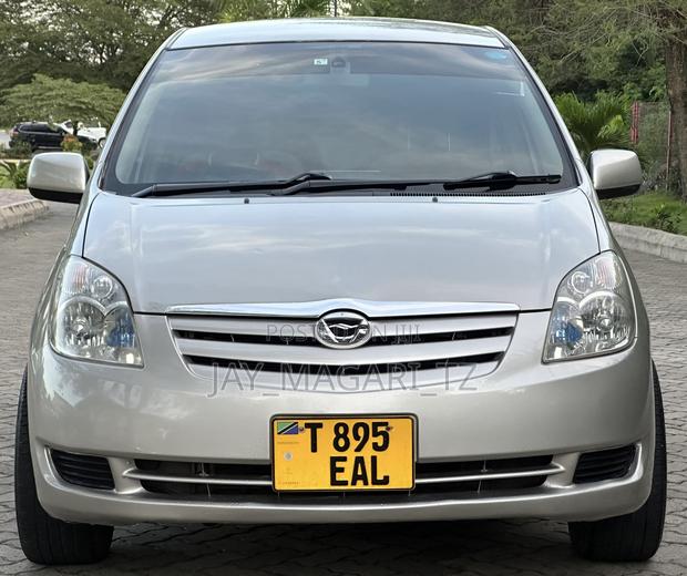 Toyota Corolla Spacio 2005 Silver