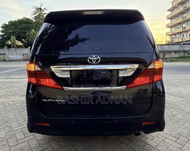 Toyota Alphard 2.4 Petrol FWD 2010 Matt Black