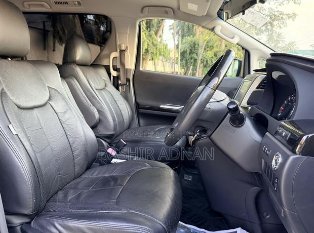 Toyota Alphard 2.4 Petrol FWD 2010 Matt Black