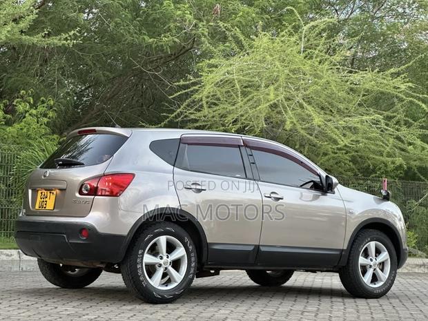 Nissan Dualis 2009 Gray