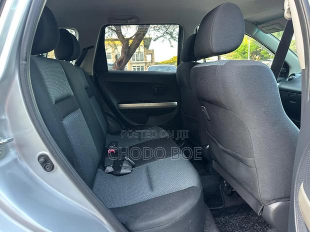Toyota IST 2006 Silver
