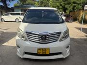 Toyota Alphard 2010 White for sale
