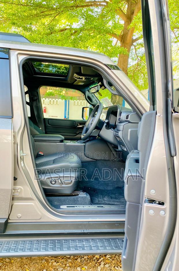 Toyota Land Cruiser LC250 2024 Beige