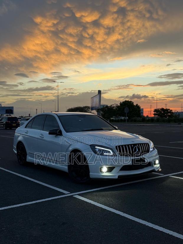 Mercedes-Benz C200 2008 White
