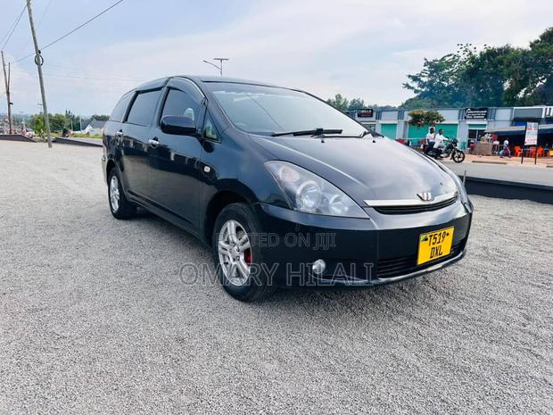 Toyota Wish 2005 Black
