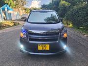 Toyota Noah 2009 Gray for sale