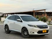 Toyota Harrier 2015 White for sale