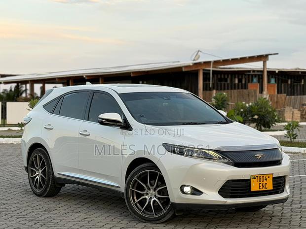 Toyota Harrier 2015 White
