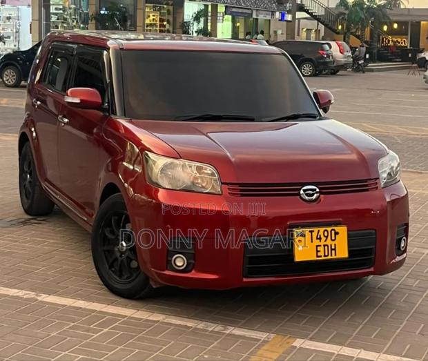 Toyota Corolla Rumion 2008 Maroon
