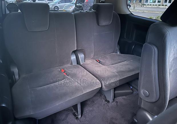 Toyota Voxy 2011 Black