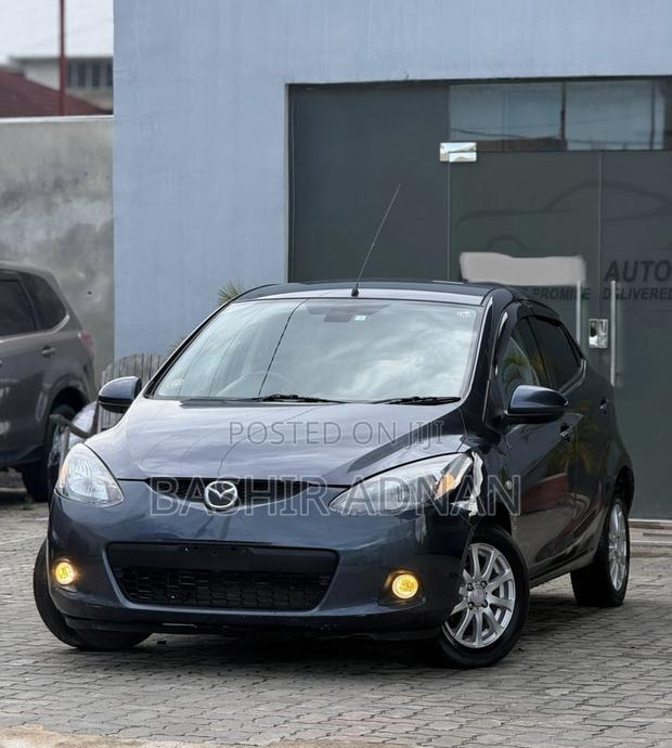 Mazda Demio 2007 Gray