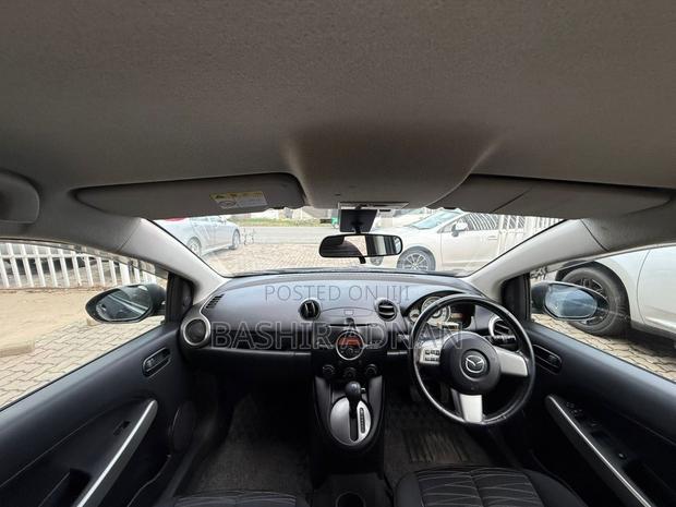 Mazda Demio 2007 Gray
