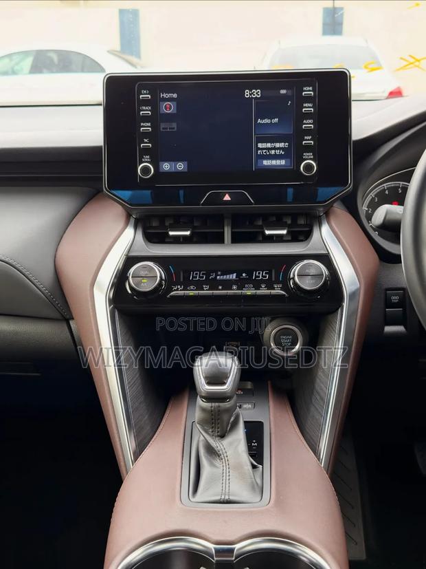 Toyota Harrier G 2021 Burgundy