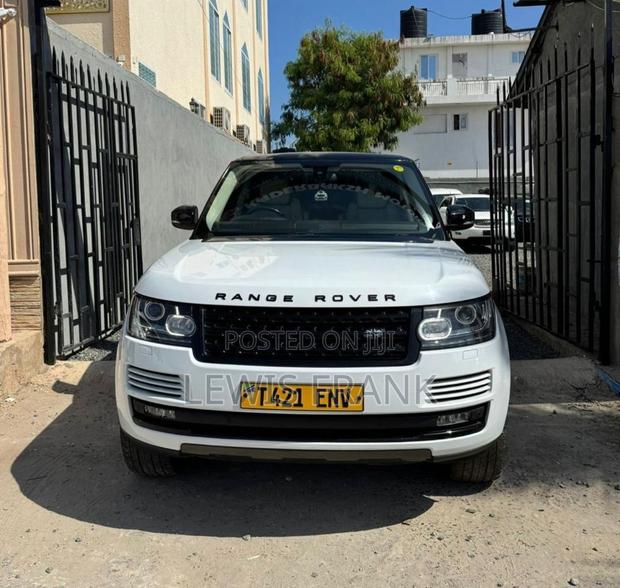 Land Rover Range Rover Vogue 2014 White