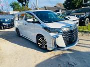Toyota Alphard 2.5 Petrol FWD 2020 White for sale