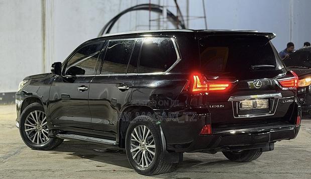 Toyota Land Cruiser 2018 Black