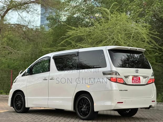 Toyota Alphard 2008 Pearl