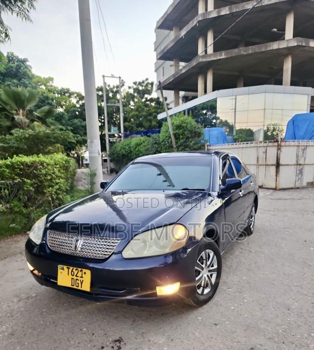 Toyota Mark II 2001 Black
