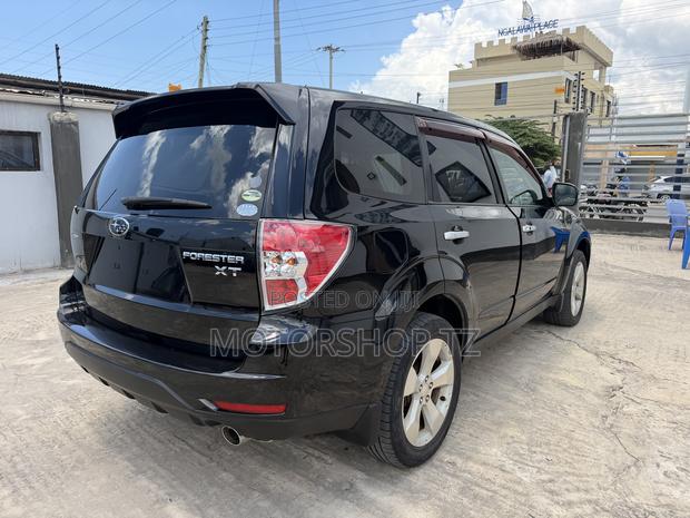 Subaru Forester 2.0D X 2011 Black