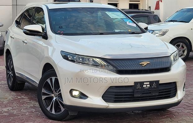 Toyota Harrier 2015 White