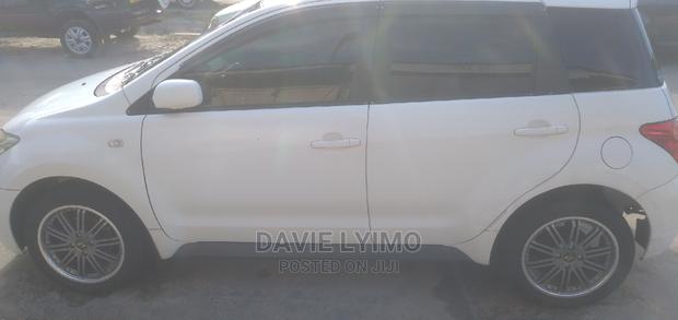 Toyota IST 2003 White