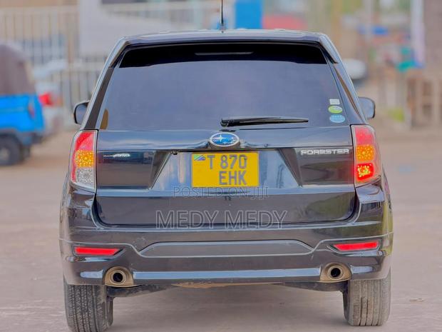 Subaru Forester 2013 Black