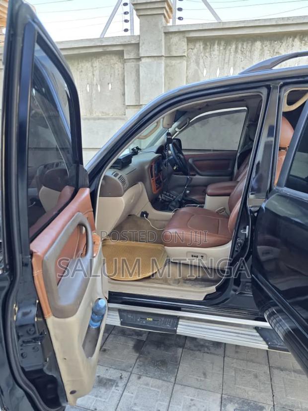 Toyota Land Cruiser 1994 Black