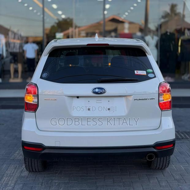 Subaru Forester 2015 White