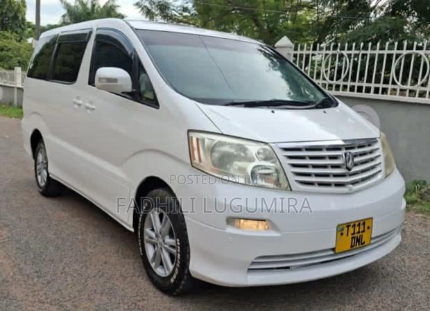Toyota Alphard 2005 White