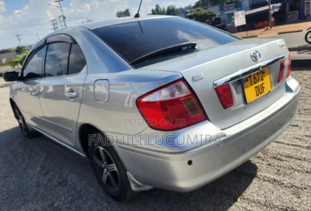 Toyota Premio 2004 Silver