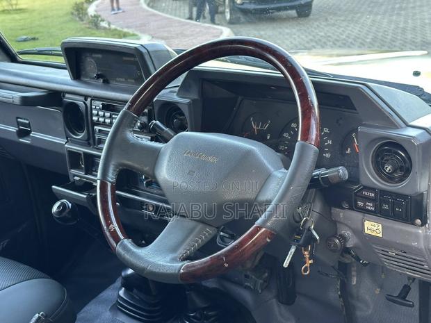 Toyota Land Cruiser 1996 Gray
