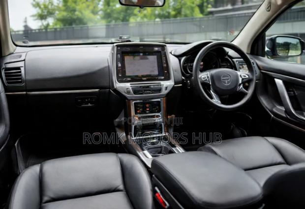 Toyota Land Cruiser Prado 2010 Black